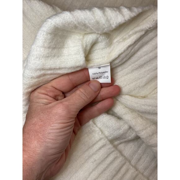 NWOT Two-Piece Women's Knit Off the Shoulder Top&Maxi Skirt Set in Off White,S - Picture 6 of 6